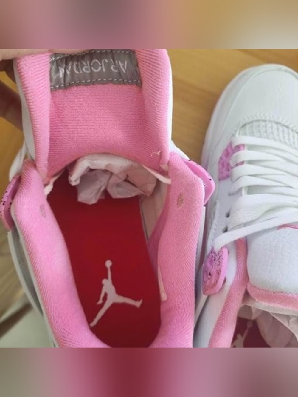 Air Jordan 4 Retro White Pink Oreo - Picture 2 of 5